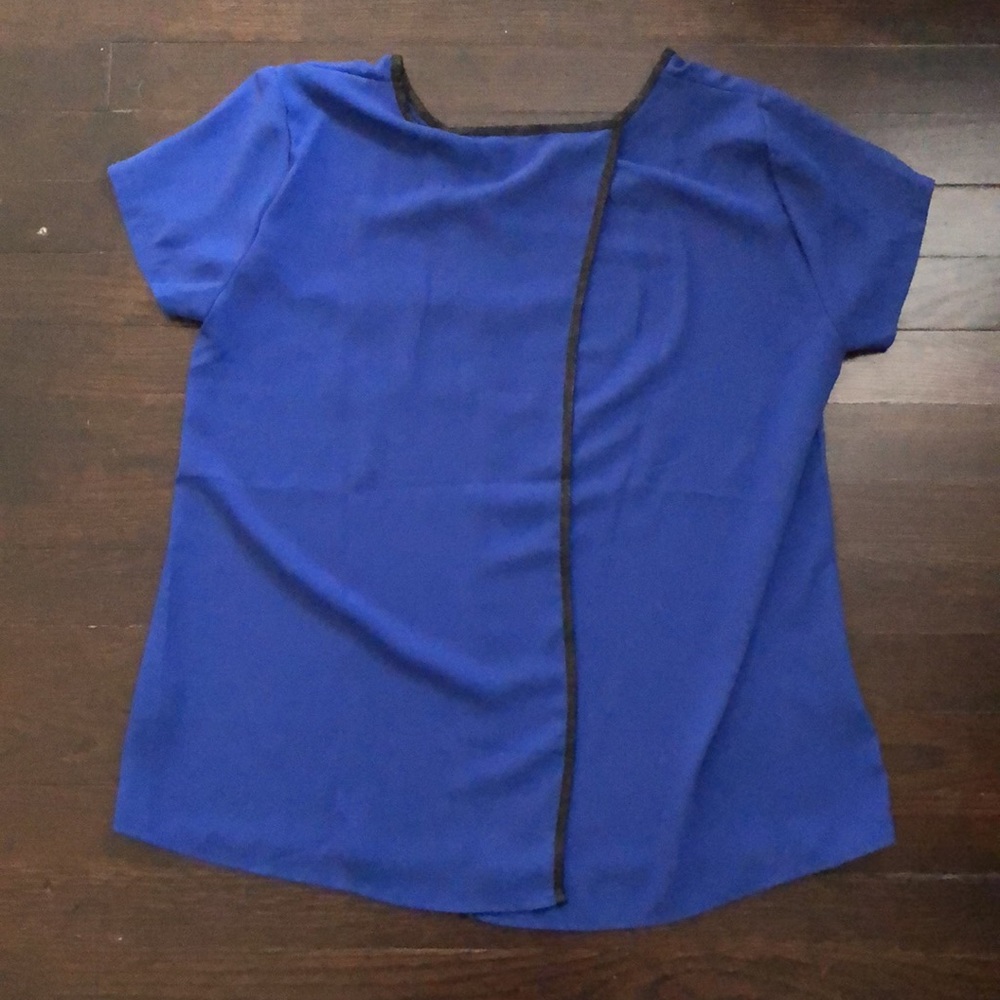 Flowy Top - Picture 4 of 5
